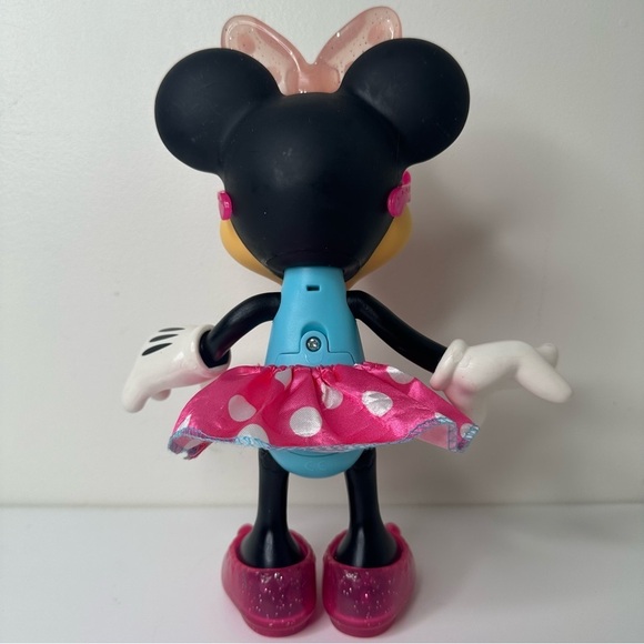 Disney, Minnie Mouse, Singing Glitz & Glam Posable Talking, Color Bow Lights Up - Picture 8 of 16